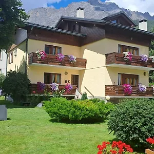 https://villa-alma-bormio.it-lombardy.com
